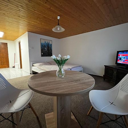 Apartmán Kvetinova Litoměřice Exteriér fotografie